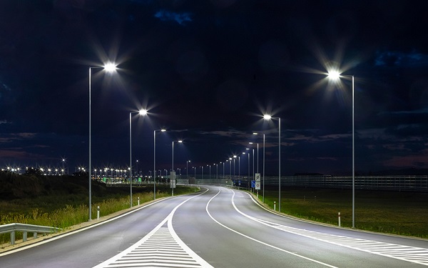Những lợi ích ấn tượng của đèn đường LED chiếu sáng đường phố