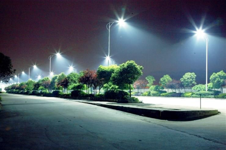  LED flood light – Đèn pha led ngoài trời. Cấu tạo và ứng dụng thực tế