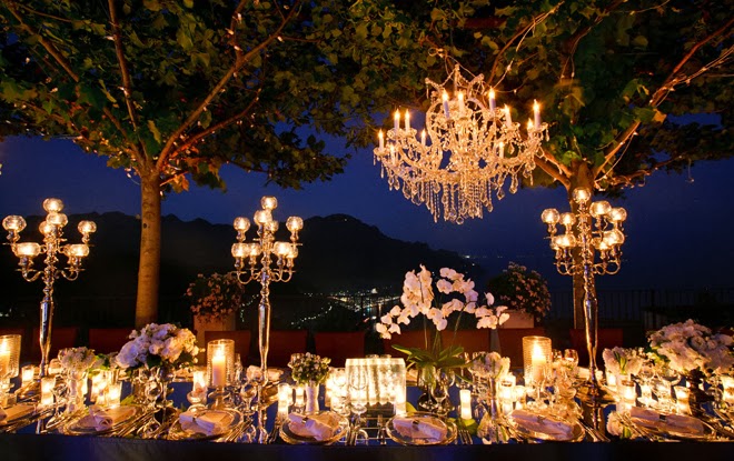 4 mẫu đèn trang trí tiệc cưới xinh lung linh